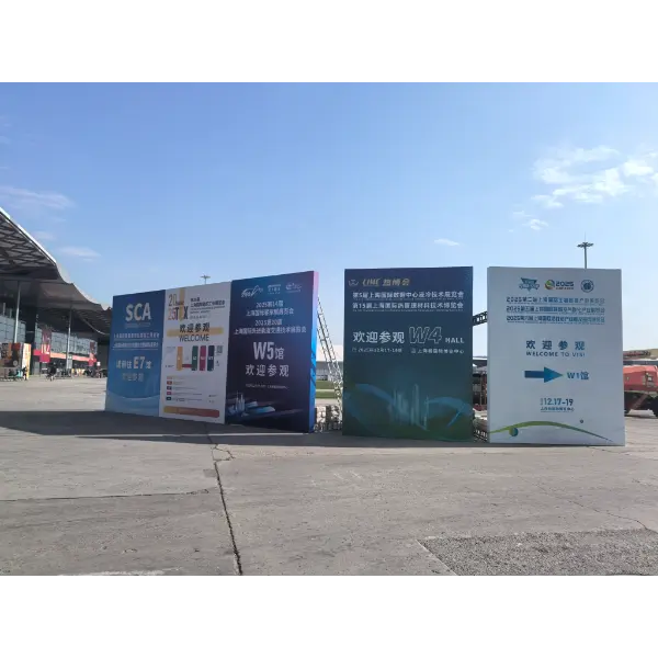 Dingyan-teamet besöker Liquid Cooling Technology-utställningen i Shanghai, planerar framsynt nytt AI-spår